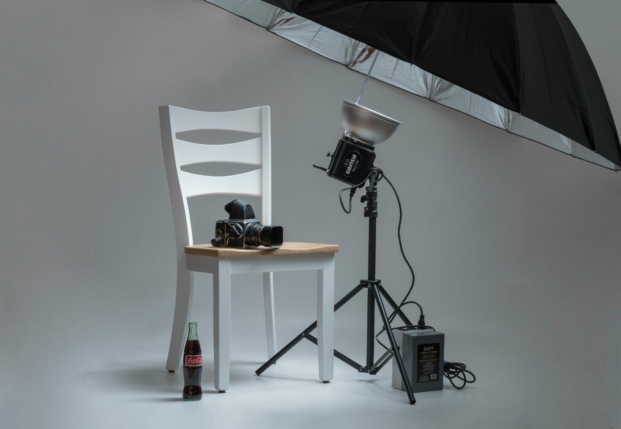 Matériel de studio installé pour une production d’images